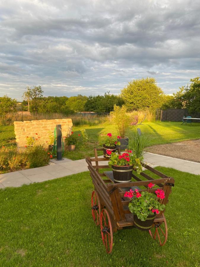 Domaine Nature Vacances Bernecourt Exterior photo